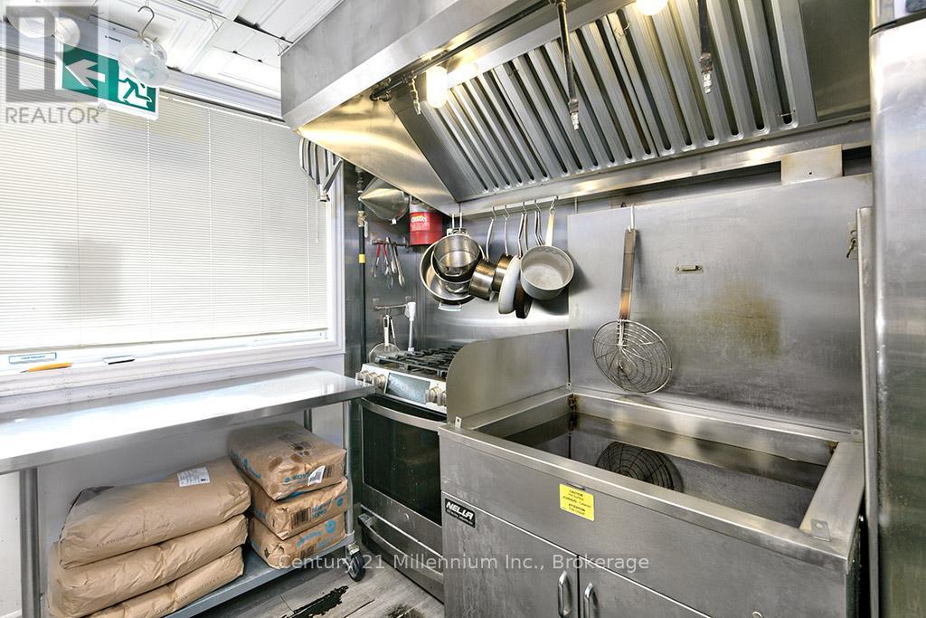 10 Third Street, Collingwood, Ontario  L9Y 1K3 - Photo 22 - S13030564