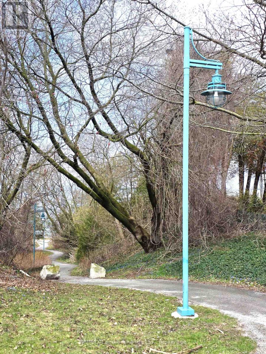 371 St Albert Street, Kincardine, Ontario  N2Z 2V1 - Photo 5 - X13022762