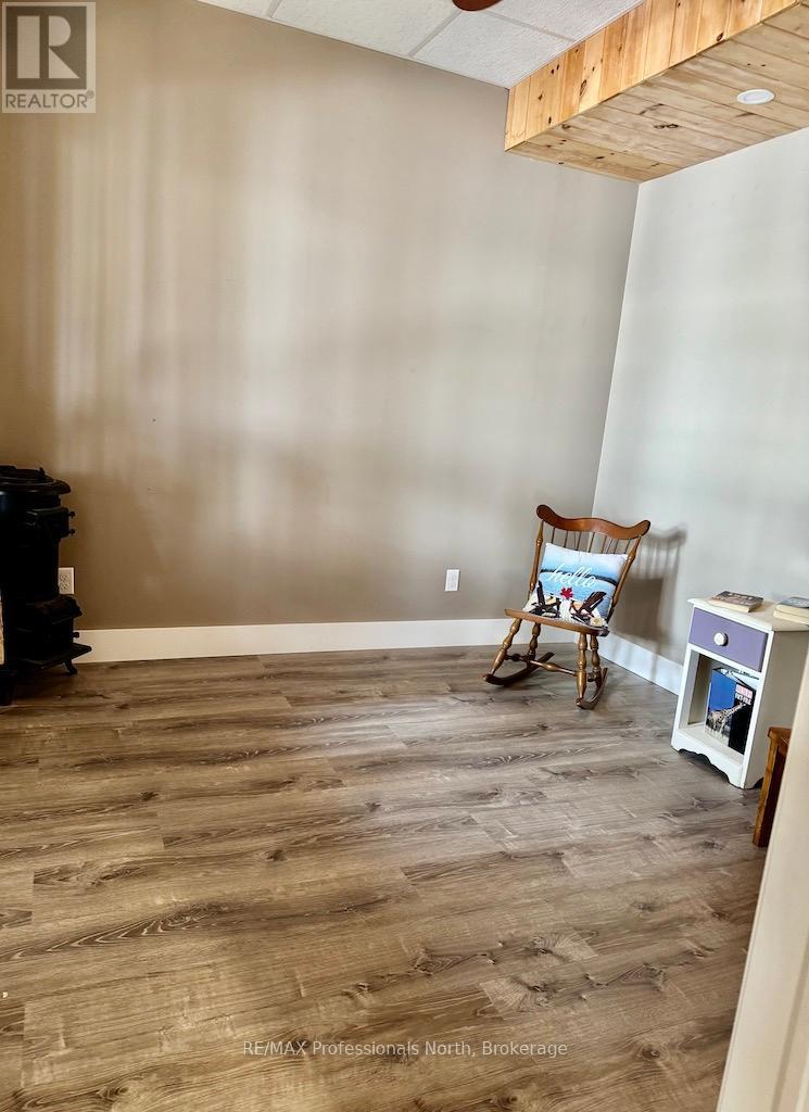 5543 Kennisis Lake Road, Dysart Et Al, Ontario  K0M 1S0 - Photo 30 - X13030428