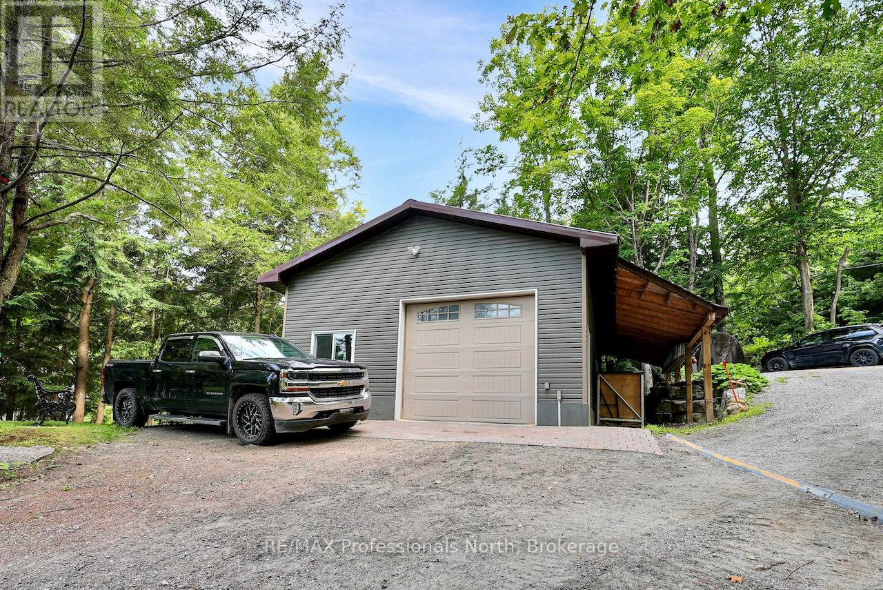 5543 Kennisis Lake Road, Dysart Et Al, Ontario  K0M 1S0 - Photo 8 - X13030428