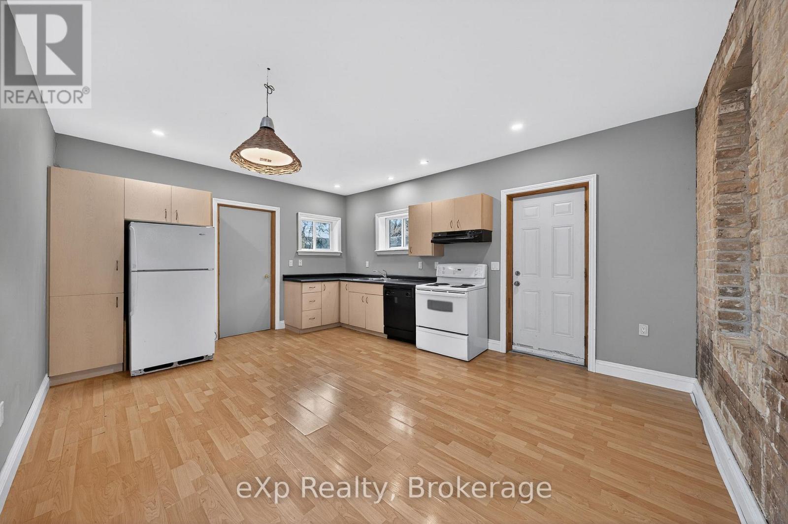 12 Fleet Street, Brantford, Ontario  N3T 3S7 - Photo 10 - X13030584