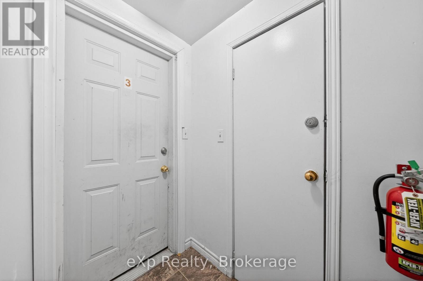 12 Fleet Street, Brantford, Ontario  N3T 3S7 - Photo 29 - X13030584