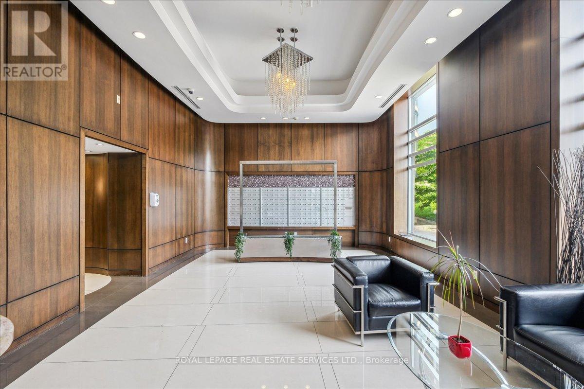 908 - 18 Valley Woods Road, Toronto, Ontario  M3A 0A1 - Photo 6 - C13026326