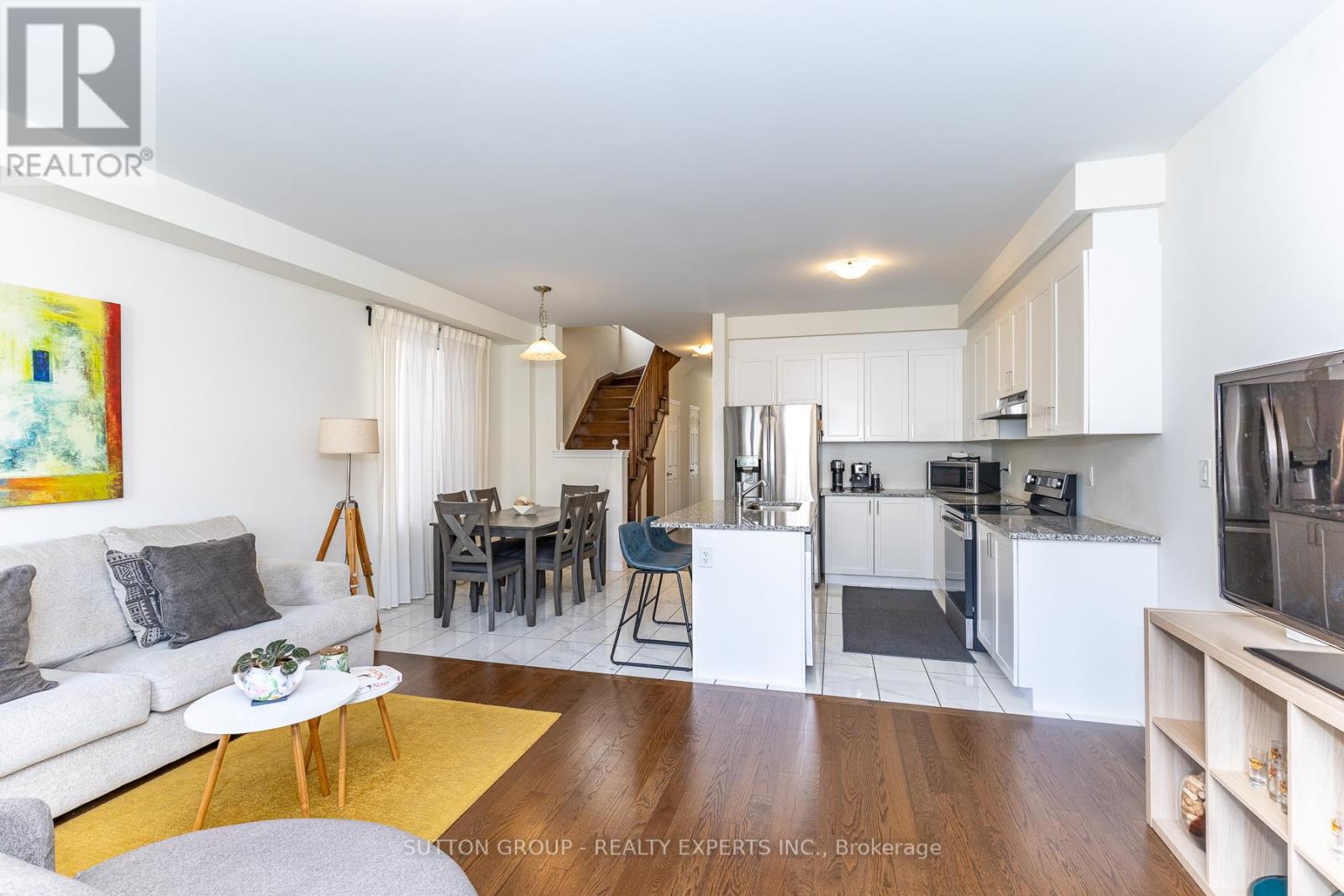 130 Ice Palace Crescent, Oshawa, Ontario  L1H 7K4 - Photo 11 - E13014800