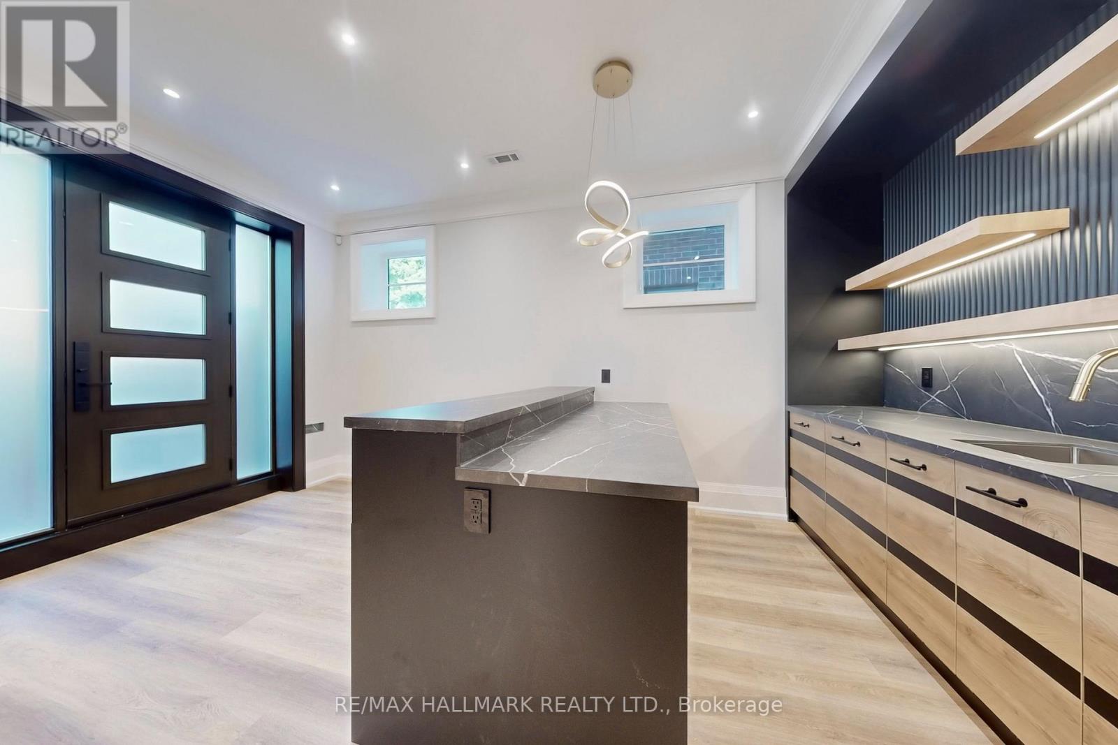 152 Olde Bayview Avenue, Richmond Hill, Ontario  L4E 3C6 - Photo 35 - N12849340