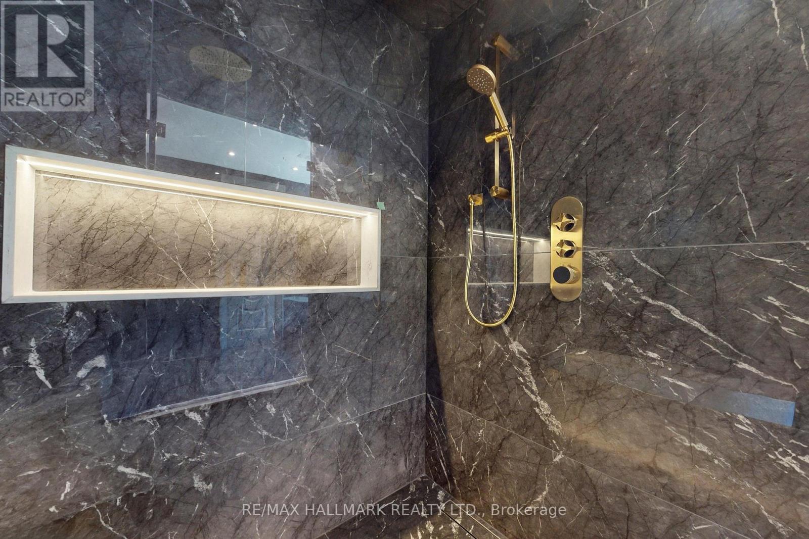 152 Olde Bayview Avenue, Richmond Hill, Ontario  L4E 3C6 - Photo 20 - N12849340