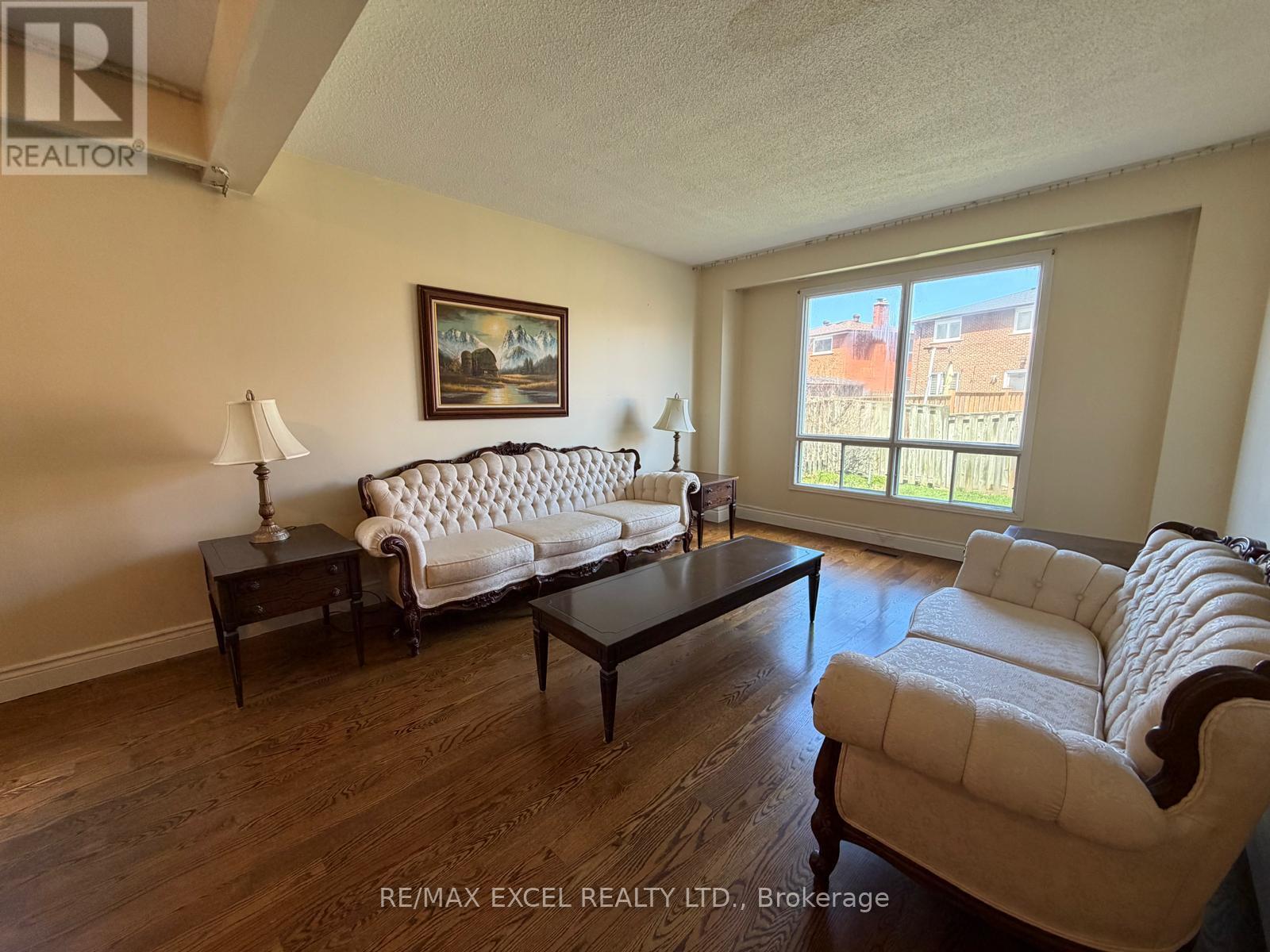 94 Pepperell Crescent, Markham, Ontario  L3R 3G8 - Photo 2 - N13025782