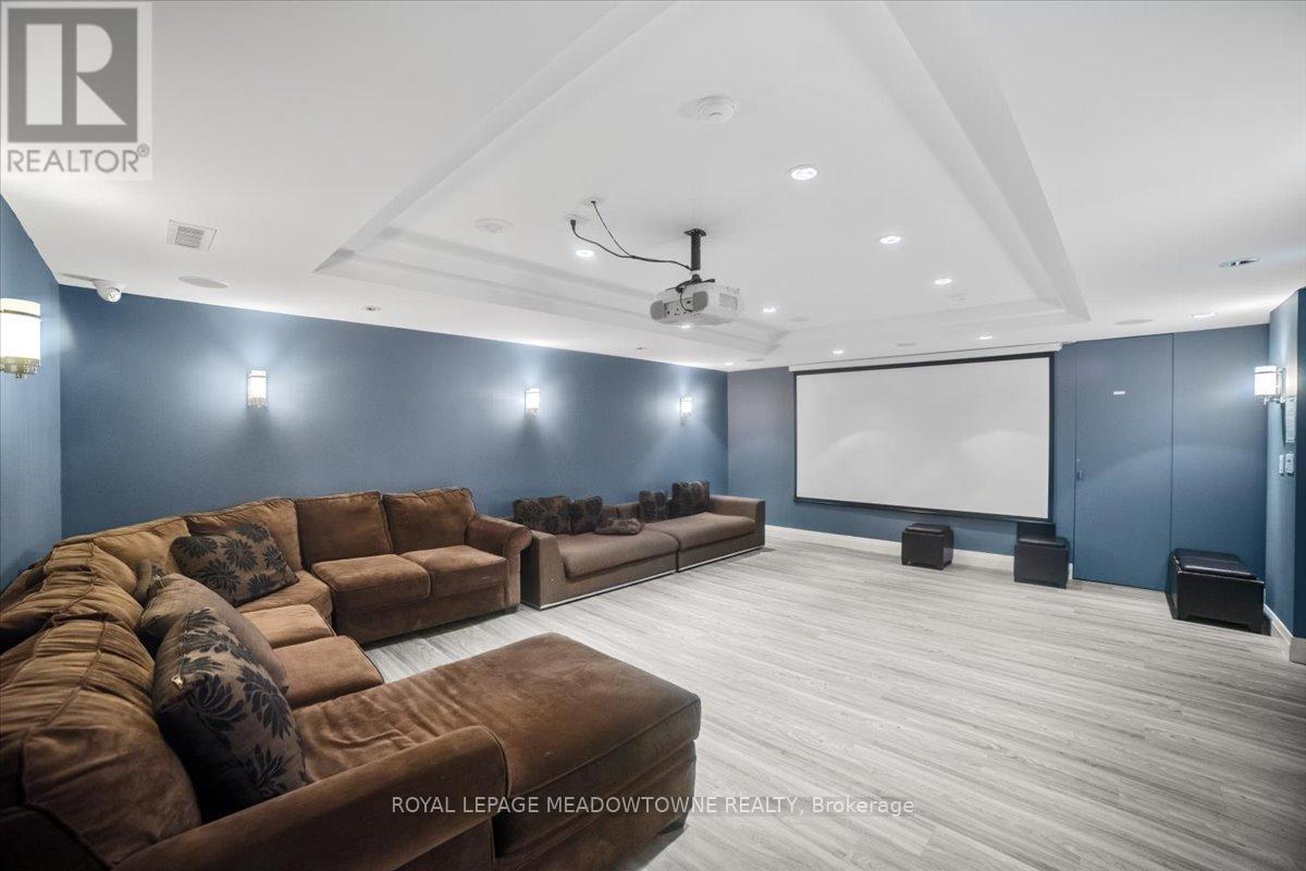 914 - 220 Burnhamthorpe Road W, Mississauga, Ontario  L5B 4N4 - Photo 48 - W12686240