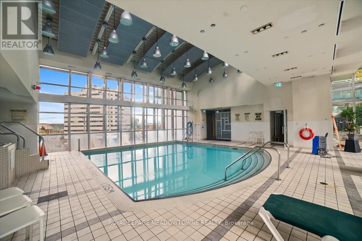 914 - 220 Burnhamthorpe Road W, Mississauga, Ontario  L5B 4N4 - Photo 42 - W12686240