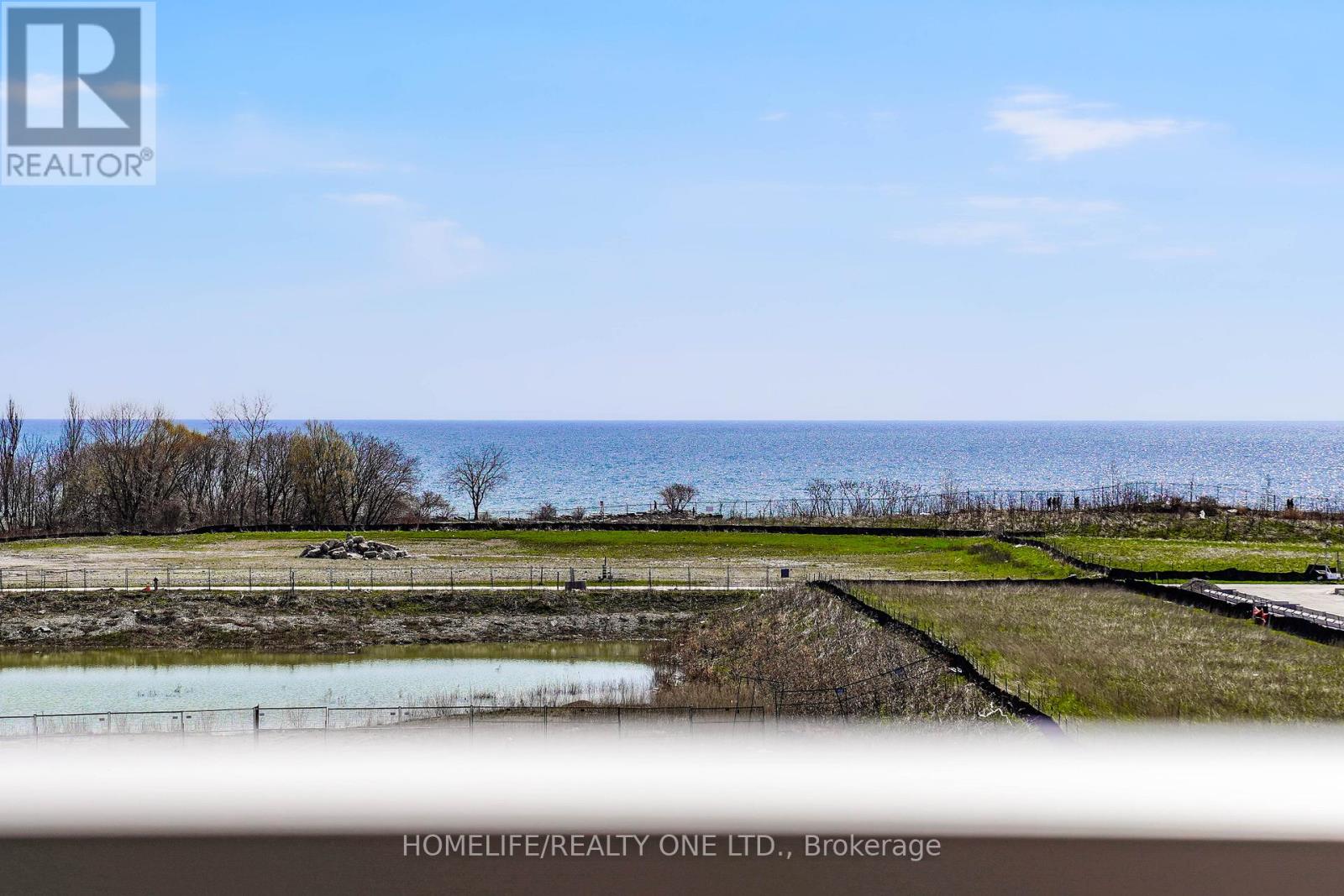 421 - 220 Missinnihe Way, Mississauga, Ontario  L5H 0A9 - Photo 16 - W12977652