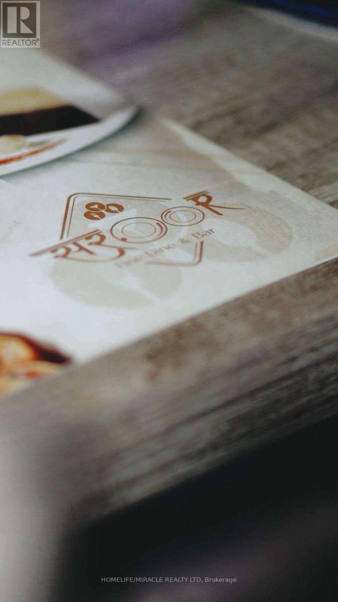 15 Main Street N, Brampton, Ontario  L6X 1M8 - Photo 4 - W12705624