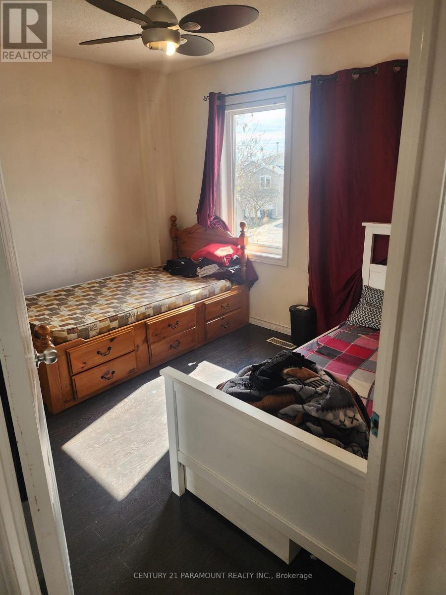 17 Timberlane Drive, Brampton, Ontario  L6Y 3Y6 - Photo 7 - W13029510