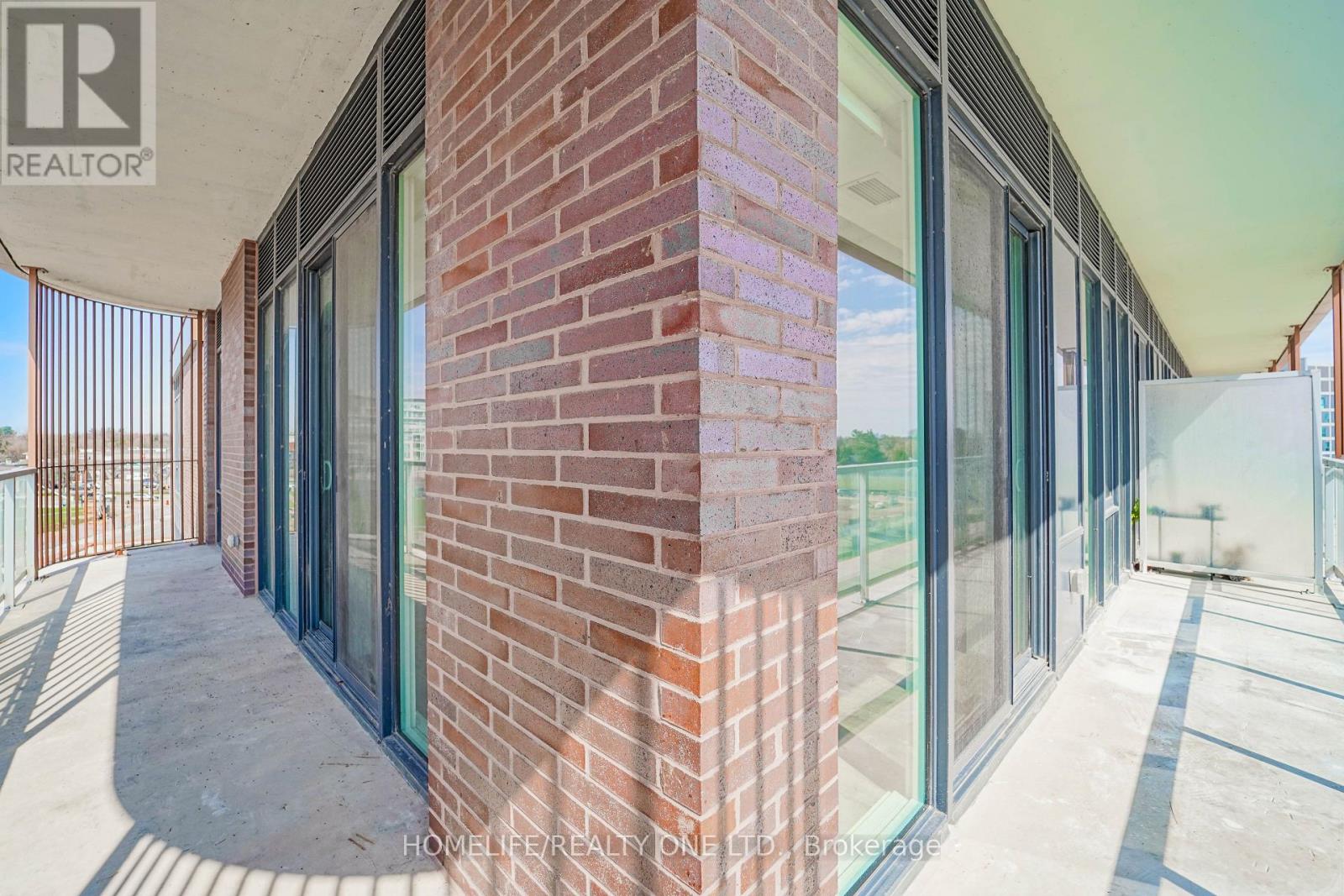 421 - 220 Missinnihe Way, Mississauga, Ontario  L5H 0A9 - Photo 17 - W12977652