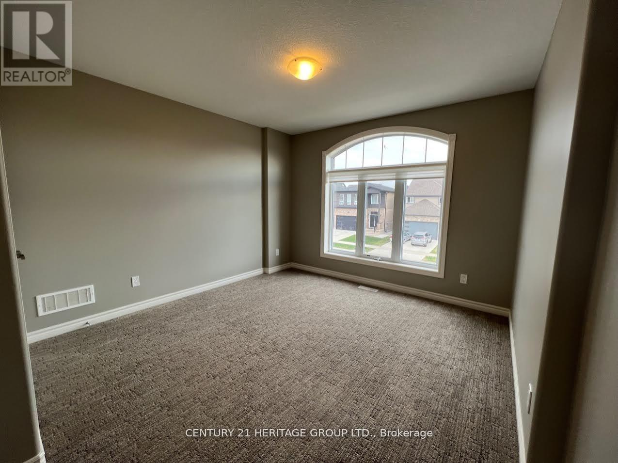 3547 Singleton Avenue, London South, Ontario  N6L 0C2 - Photo 20 - X12379096