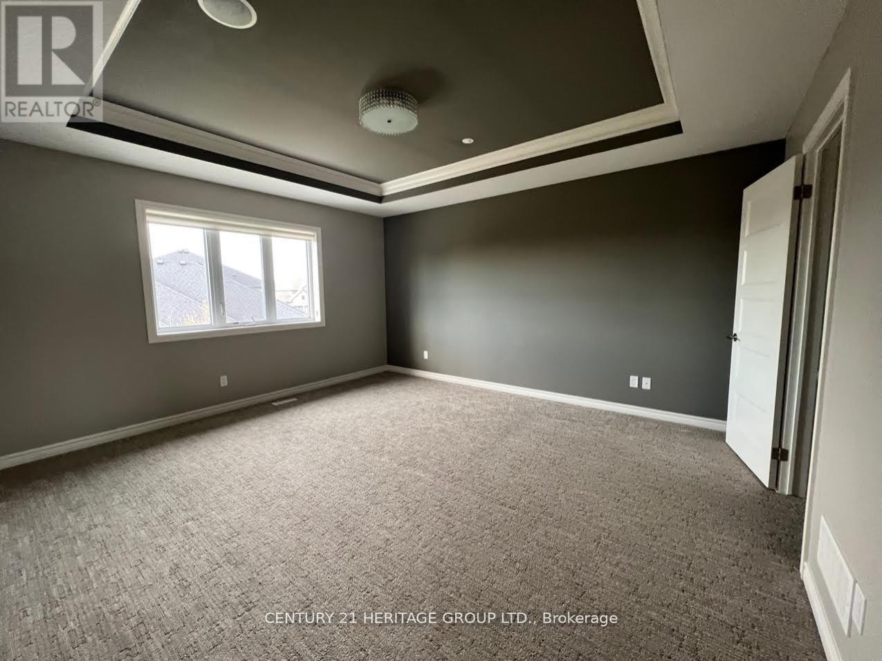 3547 Singleton Avenue, London South, Ontario  N6L 0C2 - Photo 11 - X12379096