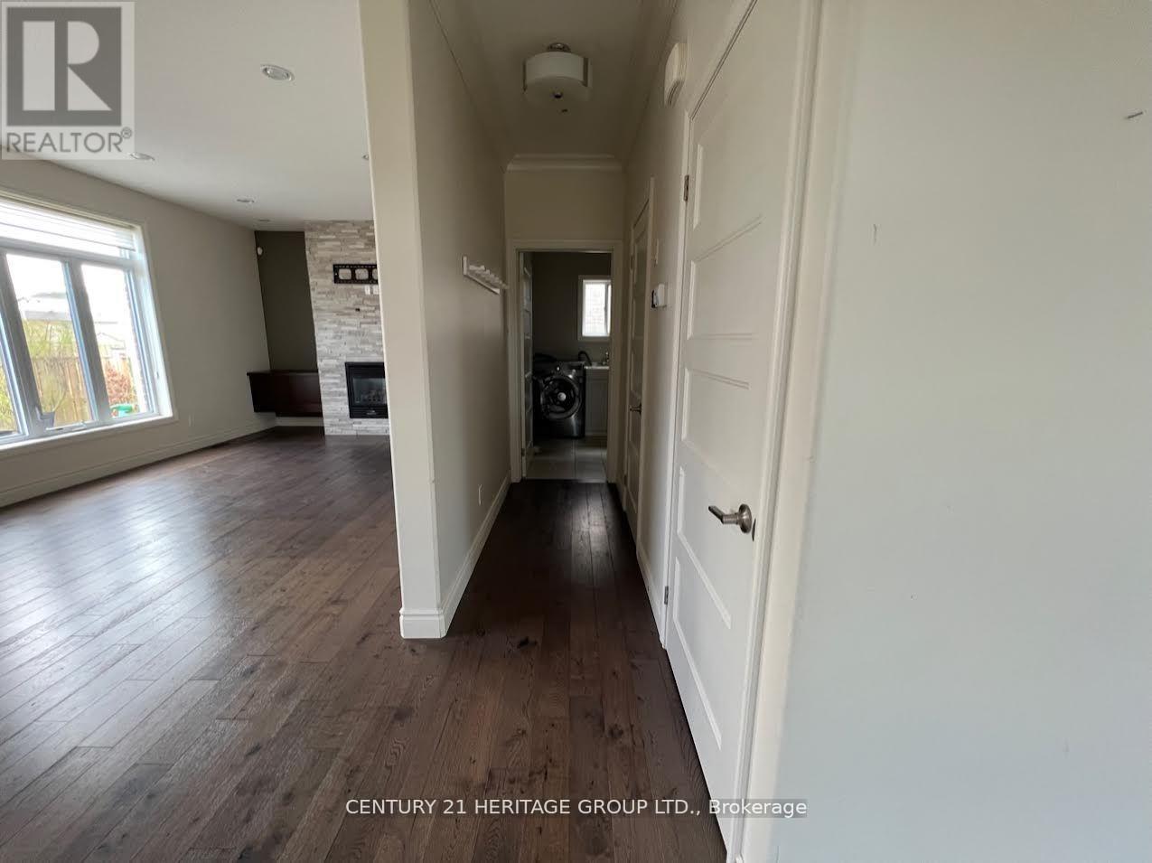 3547 Singleton Avenue, London South, Ontario  N6L 0C2 - Photo 9 - X12379096