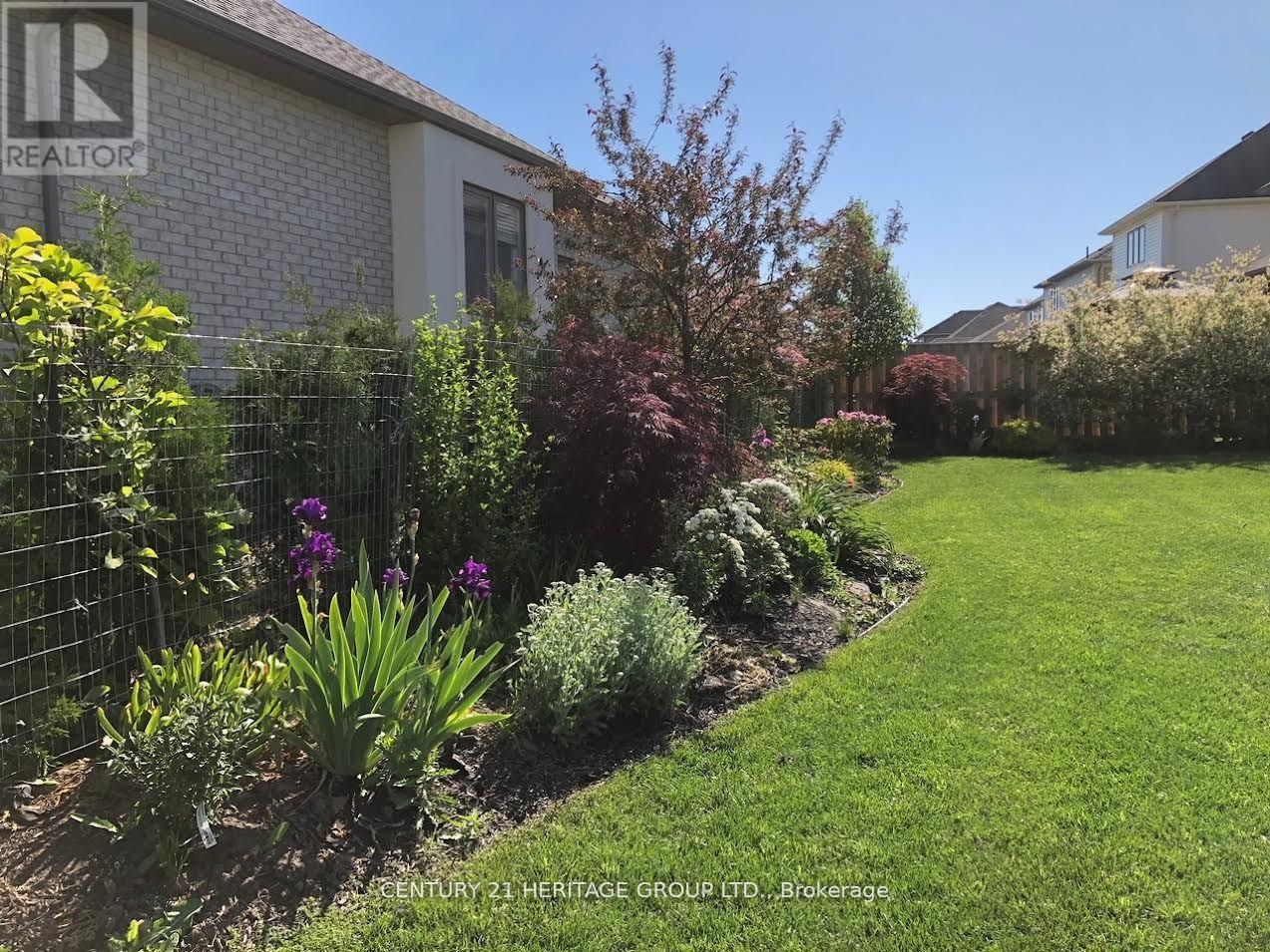 3547 Singleton Avenue, London South, Ontario  N6L 0C2 - Photo 28 - X12379096