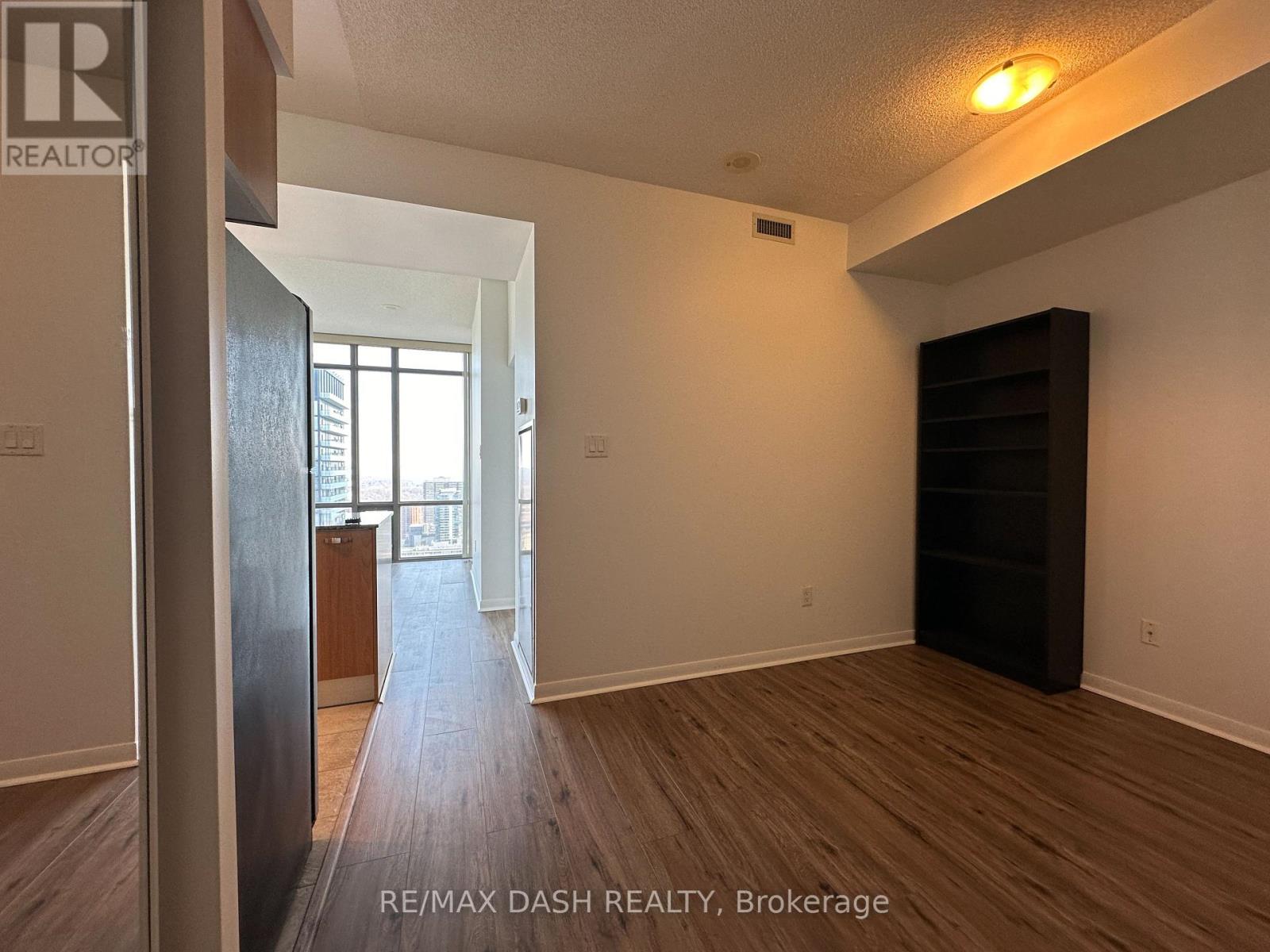 3707 - 38 Grenville Street, Toronto, Ontario  M4Y 1X4 - Photo 24 - C12883140