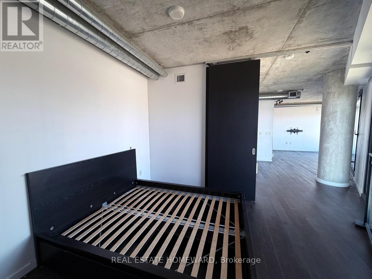 503 - 51 Trolley Crescent, Toronto, Ontario  M5A 0E9 - Photo 3 - C12998096