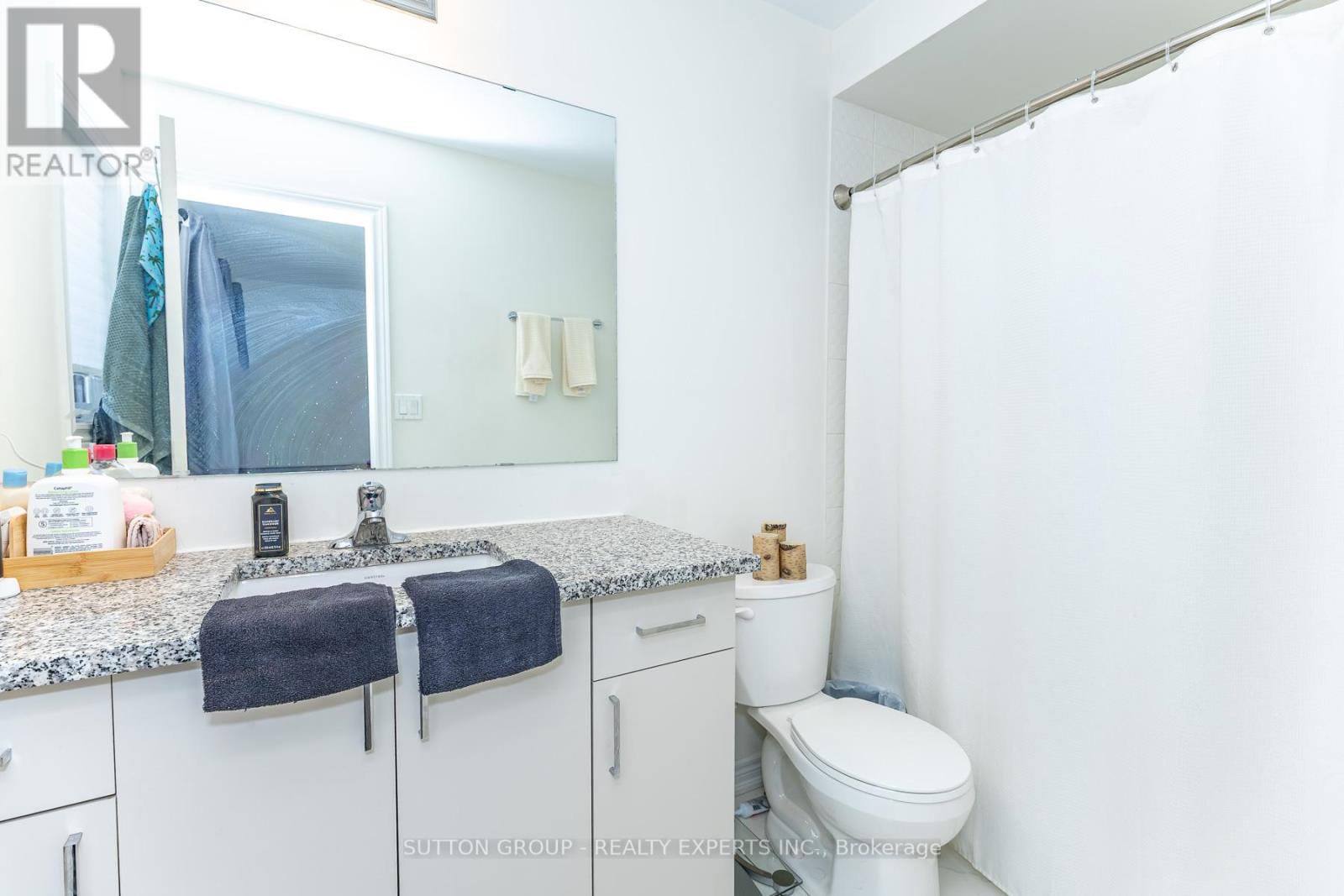 130 Ice Palace Crescent, Oshawa, Ontario  L1H 7K4 - Photo 35 - E13014800