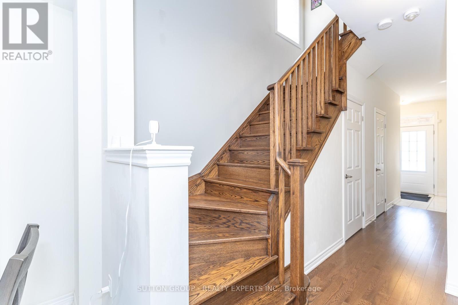 130 Ice Palace Crescent, Oshawa, Ontario  L1H 7K4 - Photo 23 - E13014800