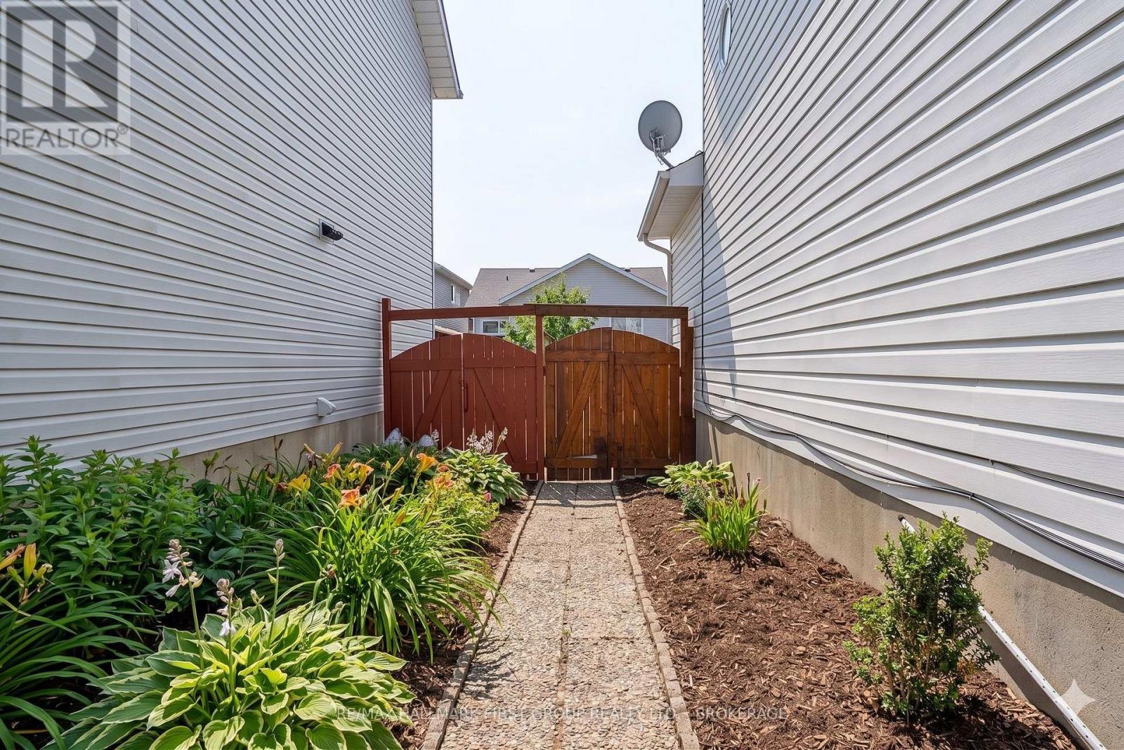 979 Rainbow Crescent, Kingston, Ontario  K7K 7J3 - Photo 35 - X13027228