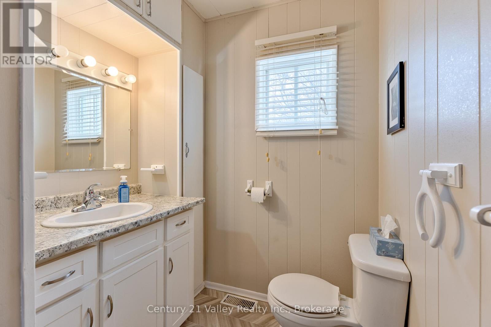 636 Mill Street, Greater Madawaska, Ontario  K0J 1H0 - Photo 46 - X12922572