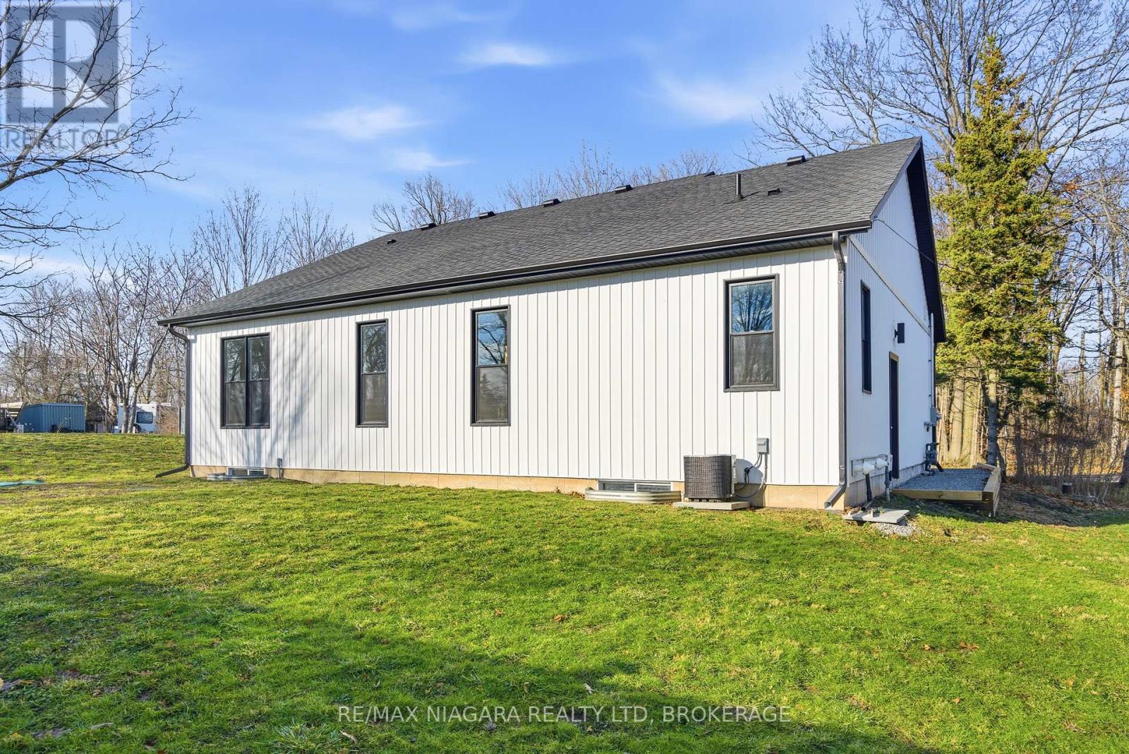 2365 Cross Street, Fort Erie, Ontario  L0S 1N0 - Photo 40 - X13027668