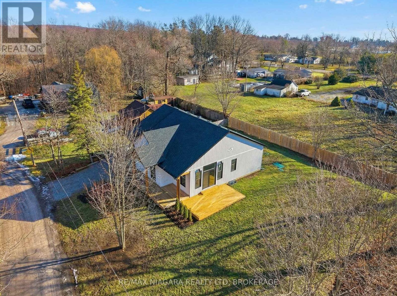 2365 Cross Street, Fort Erie, Ontario  L0S 1N0 - Photo 42 - X13027668