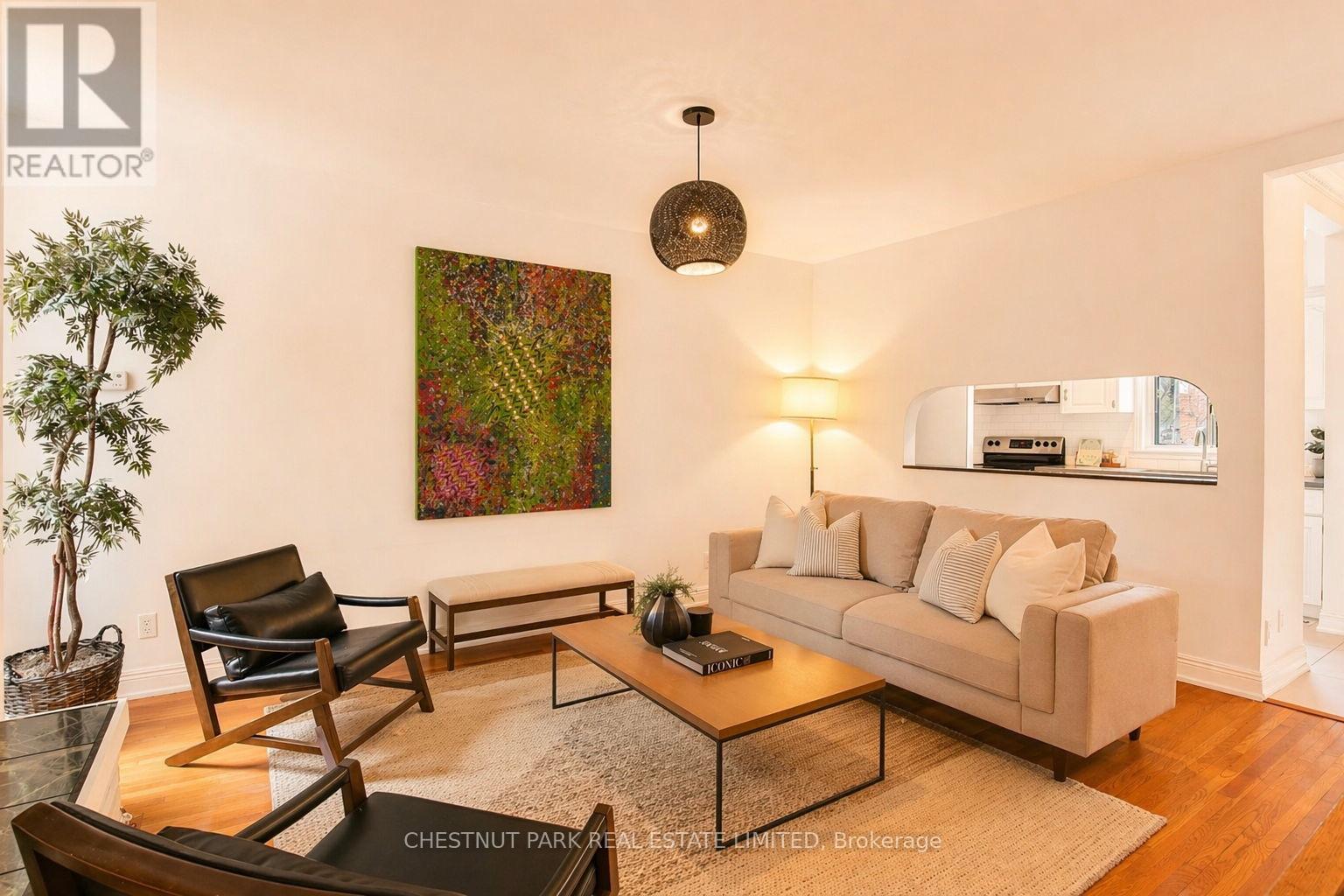 25 Bishop Street, Toronto, Ontario  M5R 1N3 - Photo 12 - C13030380