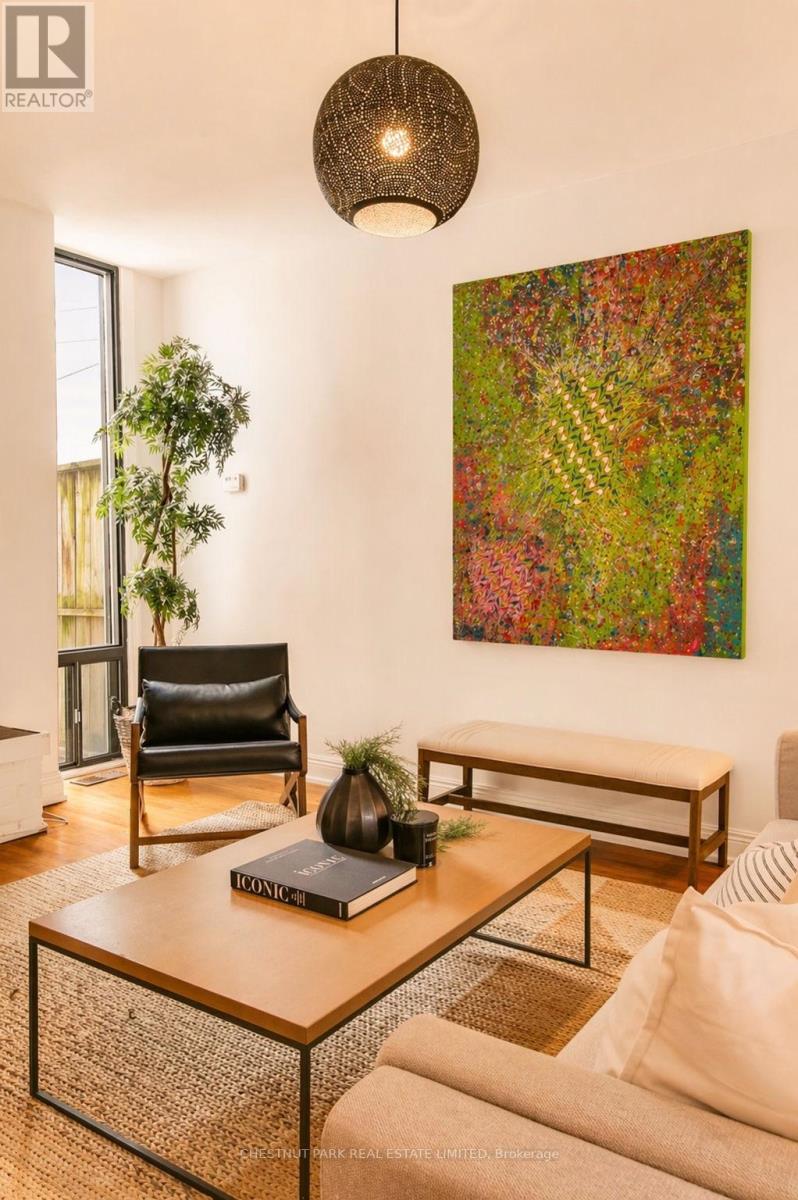 25 Bishop Street, Toronto, Ontario  M5R 1N3 - Photo 13 - C13030380