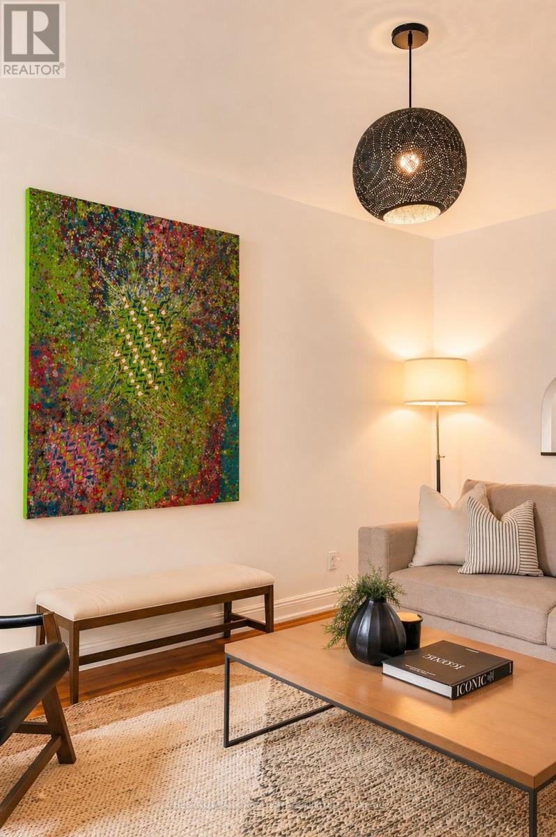 25 Bishop Street, Toronto, Ontario  M5R 1N3 - Photo 14 - C13030380