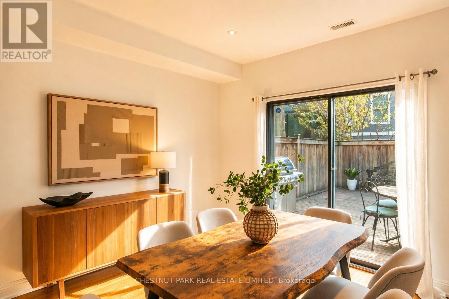 25 Bishop Street, Toronto, Ontario  M5R 1N3 - Photo 18 - C13030380