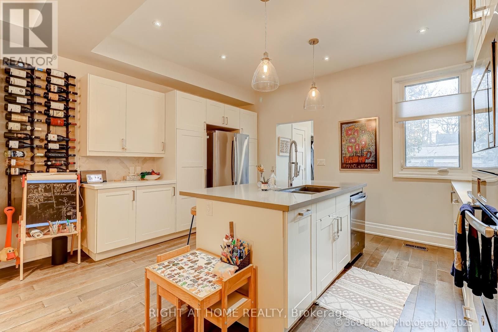 529 Dupont Street, Toronto, Ontario  M6G 1Y8 - Photo 4 - C13030500