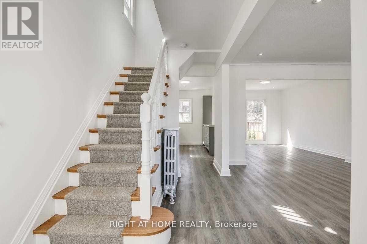 1738 Bayview Avenue, Toronto, Ontario  M4G 3C4 - Photo 1 - C13030528