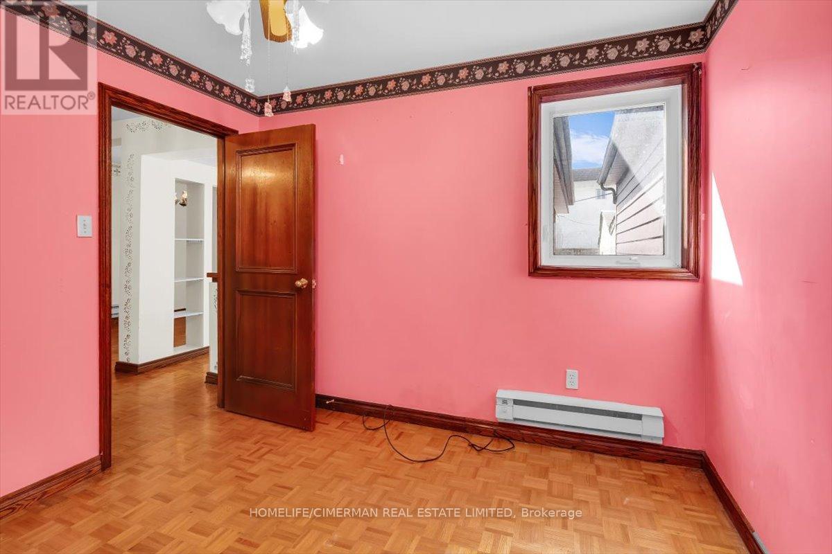 69 Robinson Street, Toronto, Ontario  M6J 1L4 - Photo 9 - C13030534