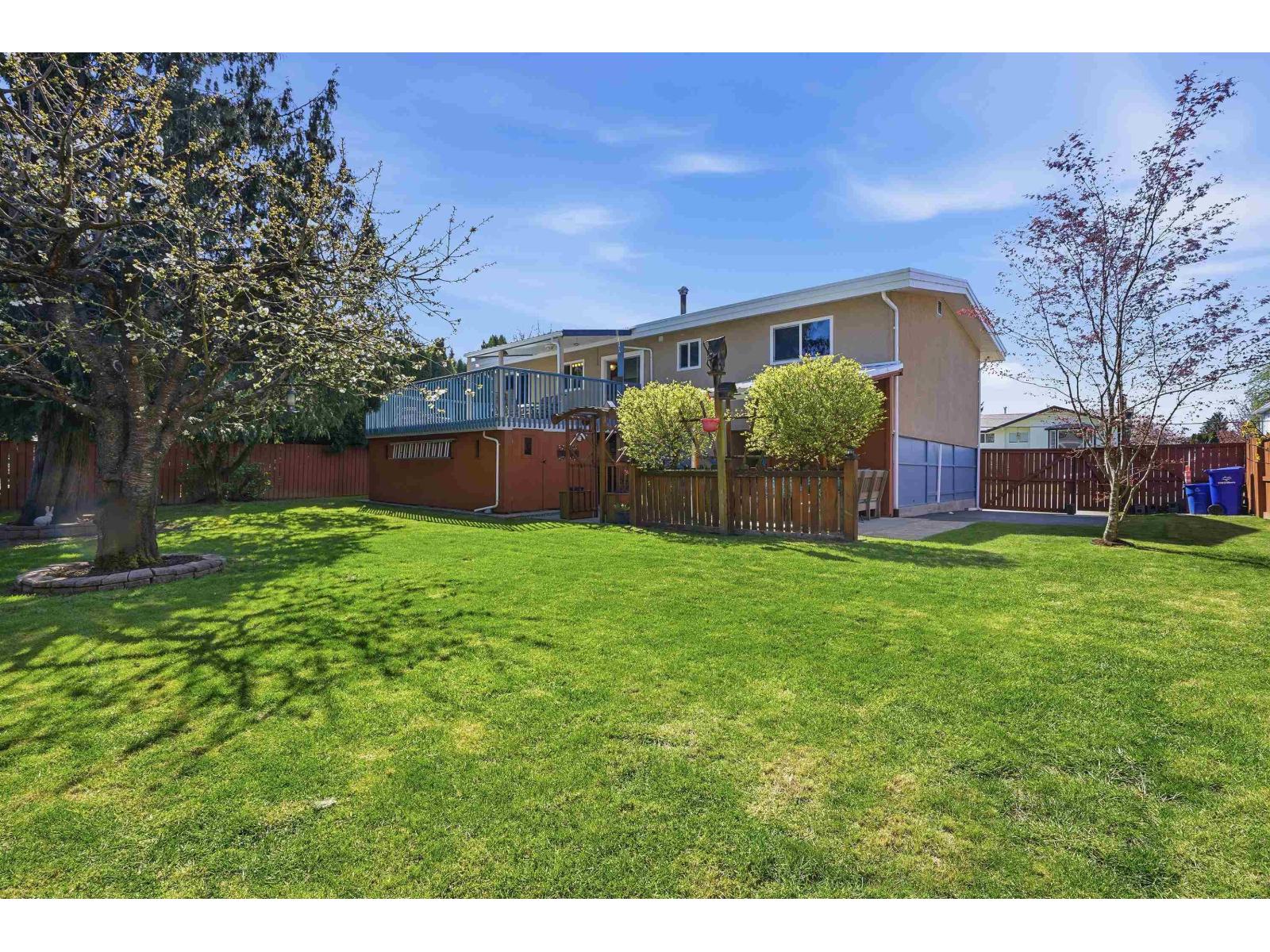 10096 Killarney Drive, Fairfield Island, Chilliwack, British Columbia  V2P 5P8 - Photo 1 - R3110472