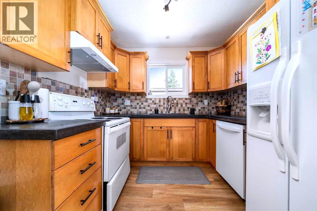 4821 56 Avenue, Taber, Alberta  T1G 1E4 - Photo 7 - A2303865