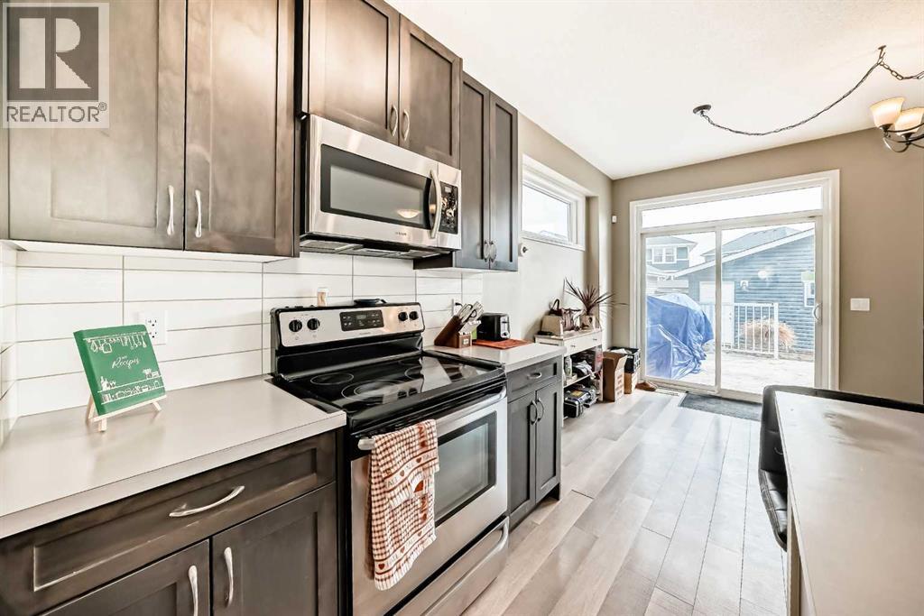 179 River Heights Crescent, Cochrane, Alberta  T4C 0S2 - Photo 7 - A2301289