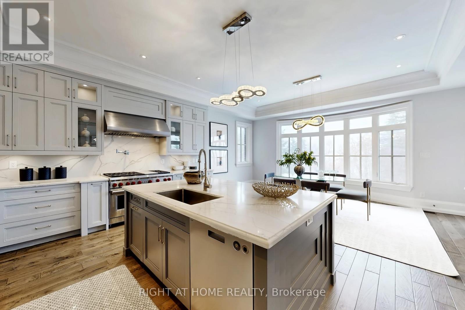 15 Davina Circle, Aurora, Ontario  L4G 0M2 - Photo 17 - N13030320