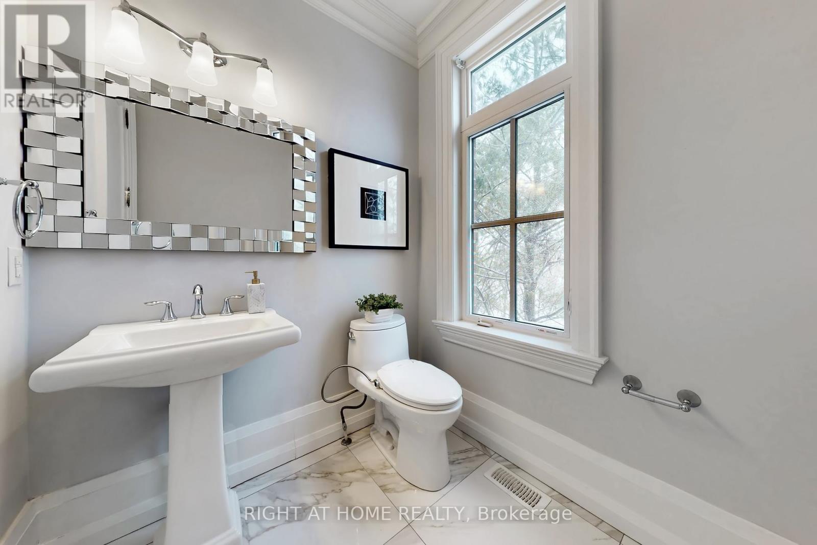 15 Davina Circle, Aurora, Ontario  L4G 0M2 - Photo 23 - N13030320