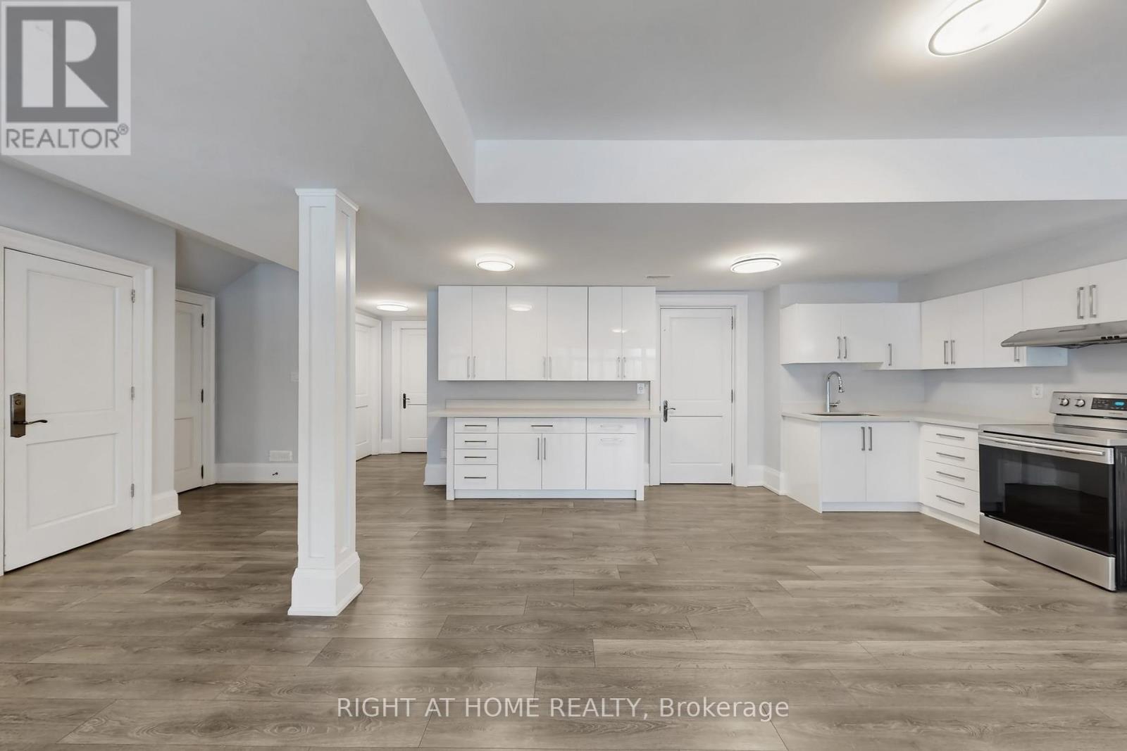 15 Davina Circle, Aurora, Ontario  L4G 0M2 - Photo 44 - N13030320