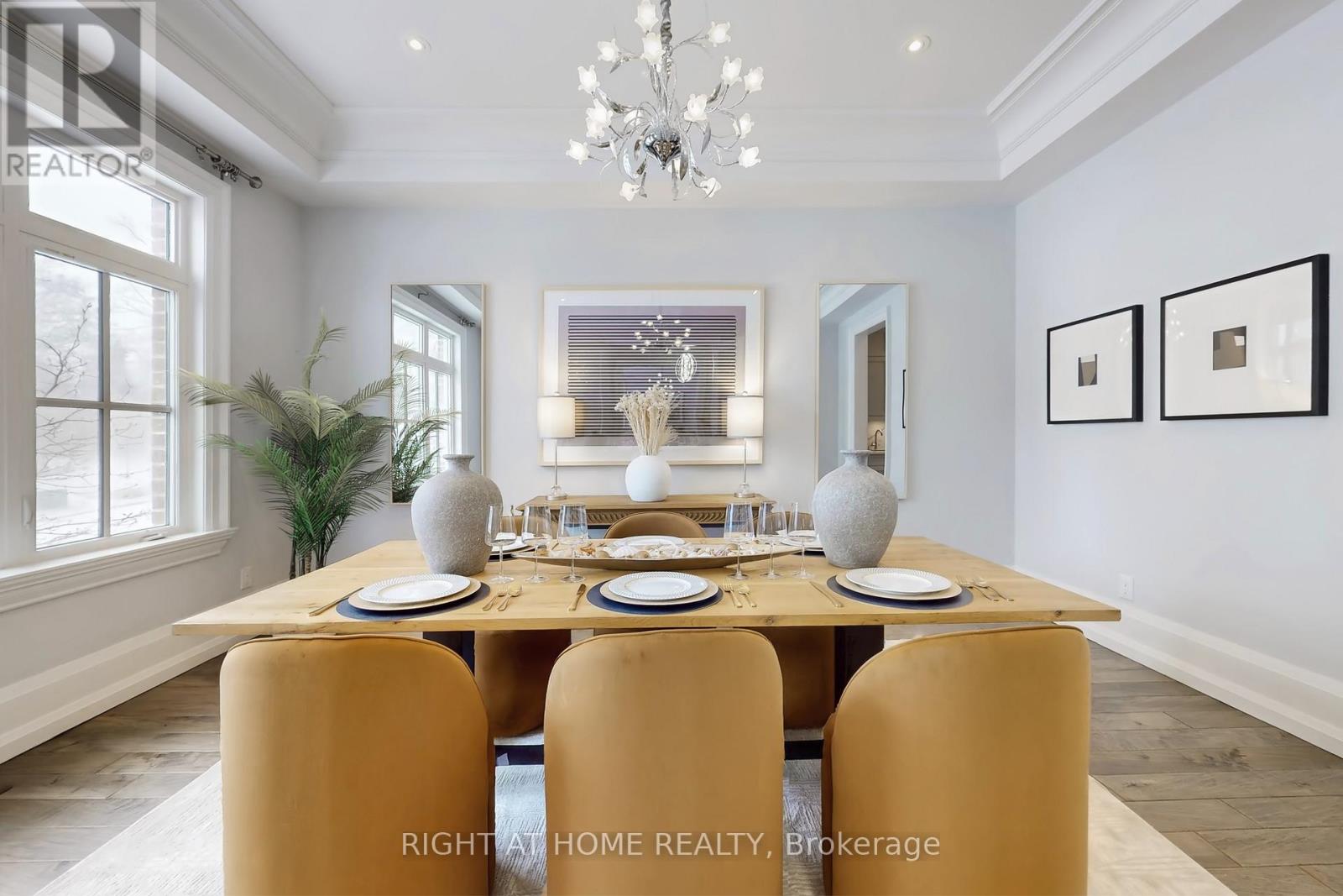 15 Davina Circle, Aurora, Ontario  L4G 0M2 - Photo 9 - N13030320