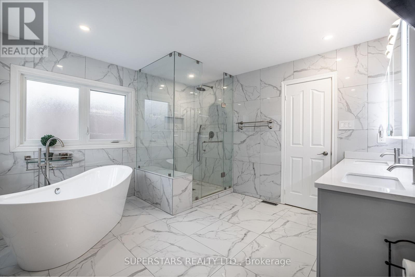 622 Lyman Boulevard, Newmarket, Ontario  L3X 1V9 - Photo 30 - N13030336