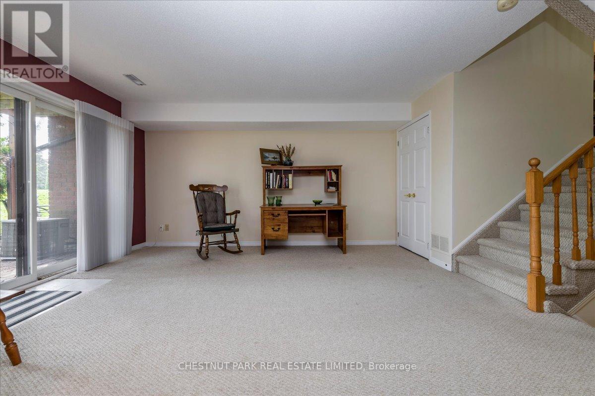 138 Green Briar Road, New Tecumseth, Ontario  L9R 1S2 - Photo 14 - N13030346