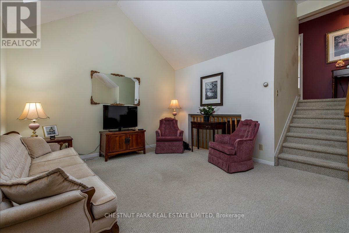 138 Green Briar Road, New Tecumseth, Ontario  L9R 1S2 - Photo 7 - N13030346