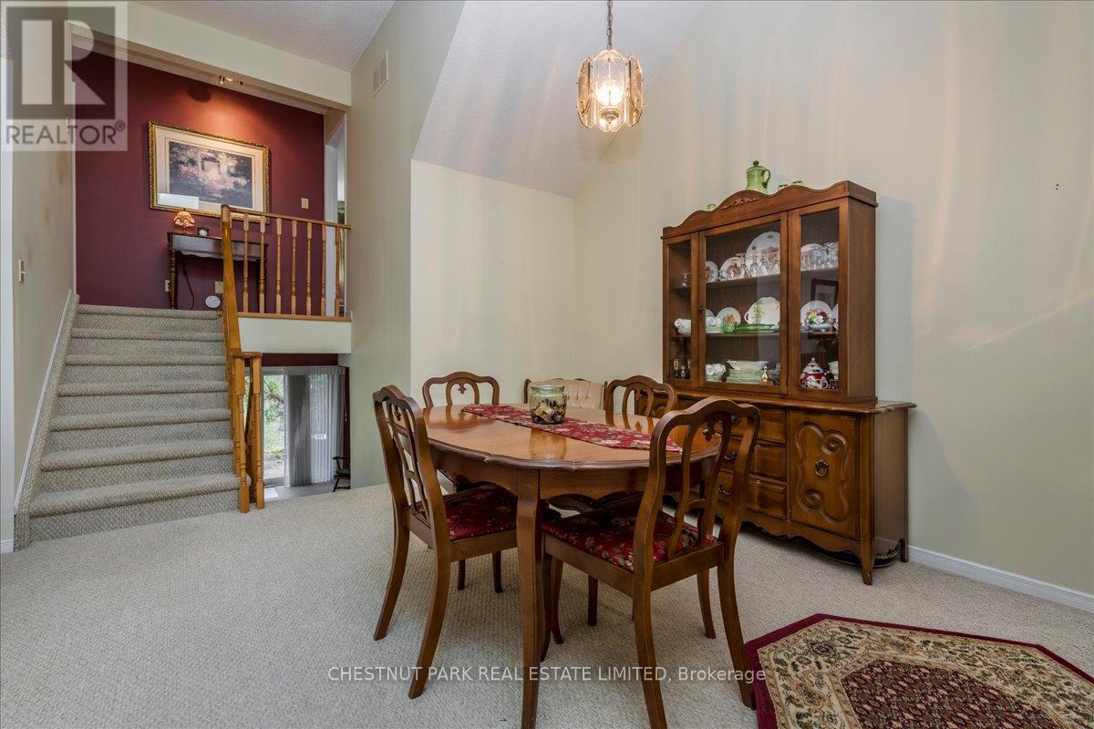 138 Green Briar Road, New Tecumseth, Ontario  L9R 1S2 - Photo 8 - N13030346