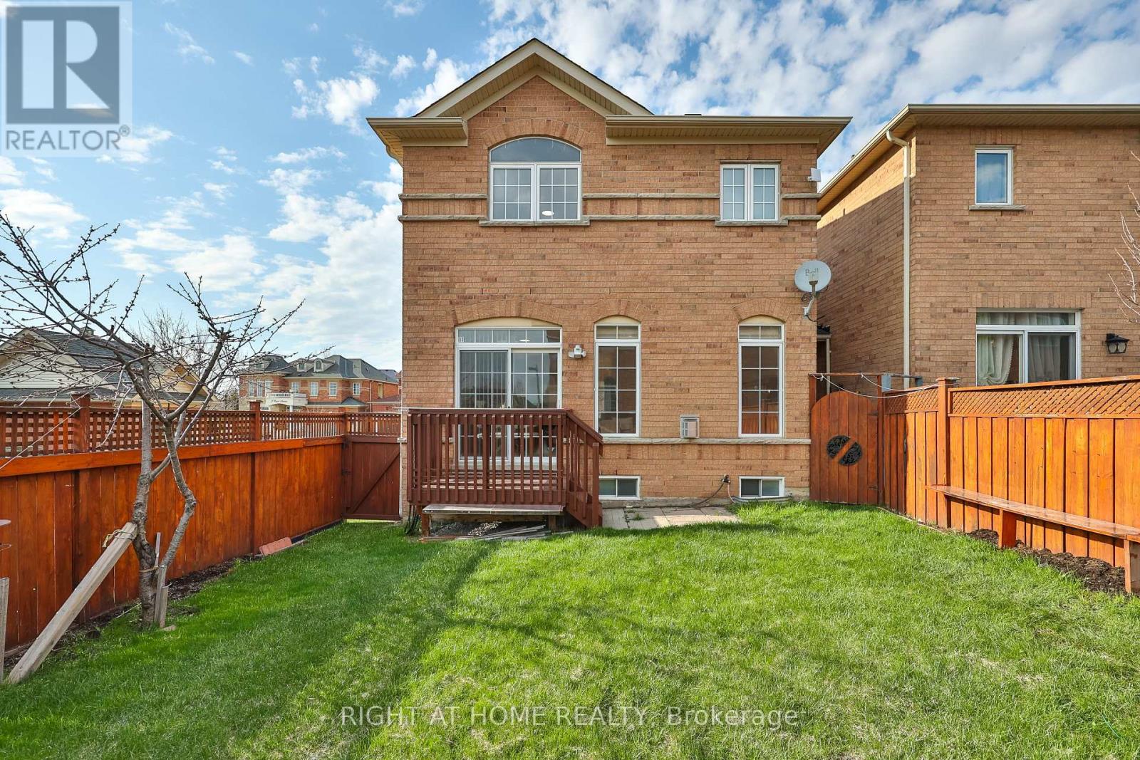 11 Rizal Avenue, Markham, Ontario  L6B 0G7 - Photo 43 - N13030366