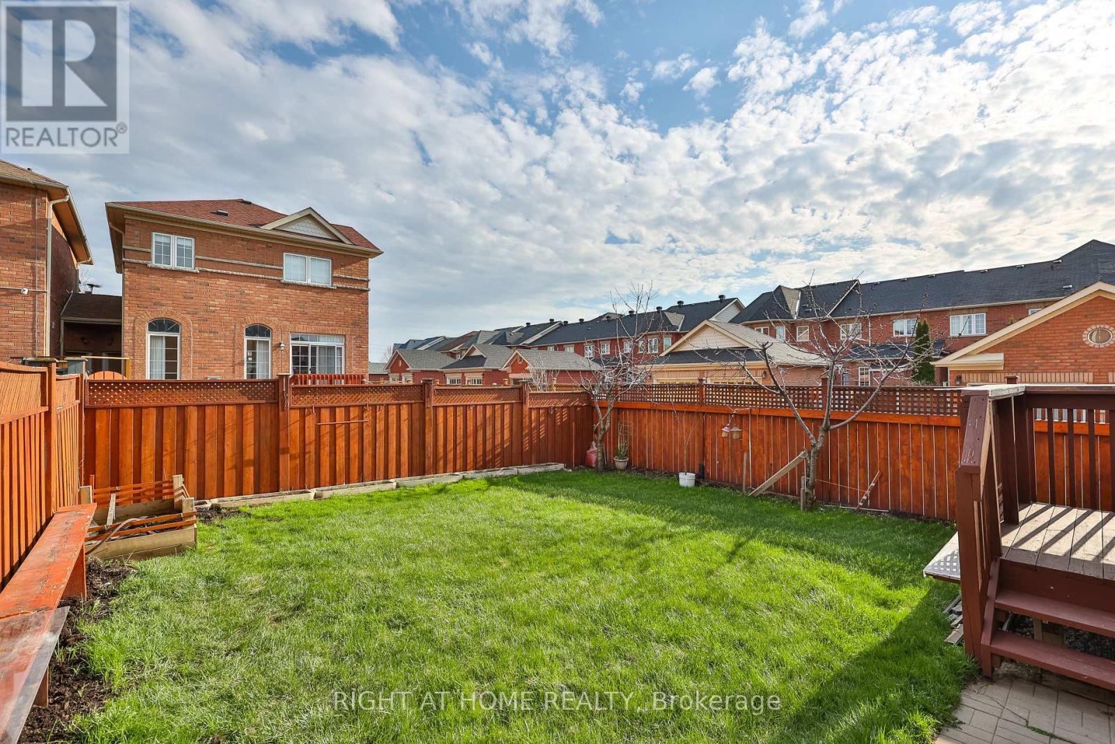 11 Rizal Avenue, Markham, Ontario  L6B 0G7 - Photo 45 - N13030366