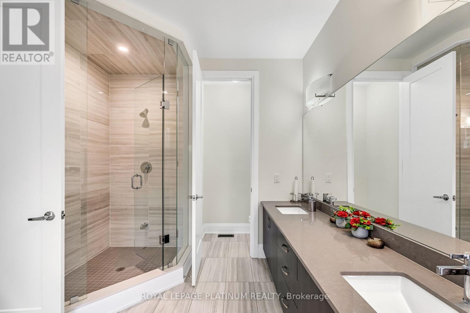 49 Westlake Crescent, Bradford West Gwillimbury, Ontario  L3Z 4K4 - Photo 24 - N13030370